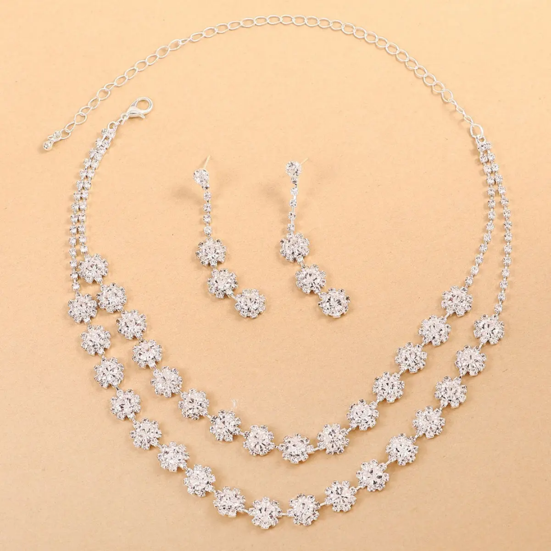 Dazzling Diamond Claw Set – Necklace & Earrings